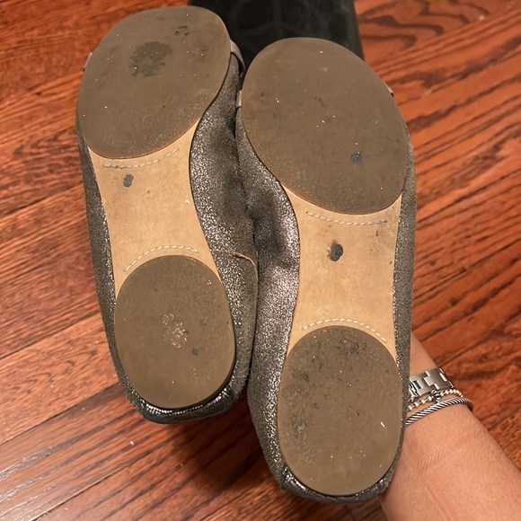Pewter/grey Steve Madden Flats size 6 - Picture 2 of 4